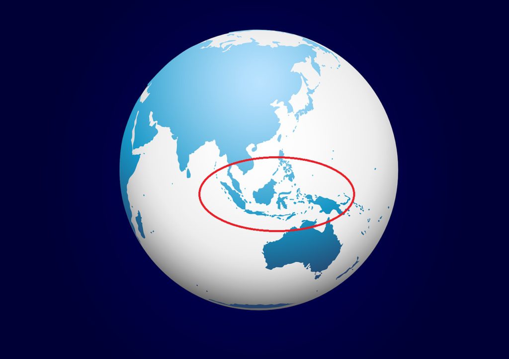 Jordklotet från vinkeln så att Indonesien syns. Indonesien är inringat med en röd cirkel.