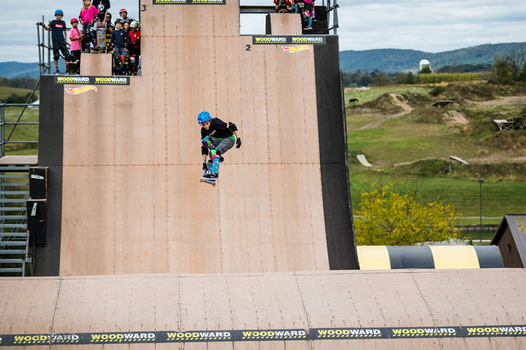 Gui Khury åker skateboard