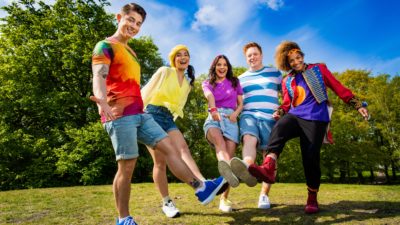 Programledarna Malin Olsson, Alexander Hermansson, Angelika Prick, Markus Granseth och Ida On.